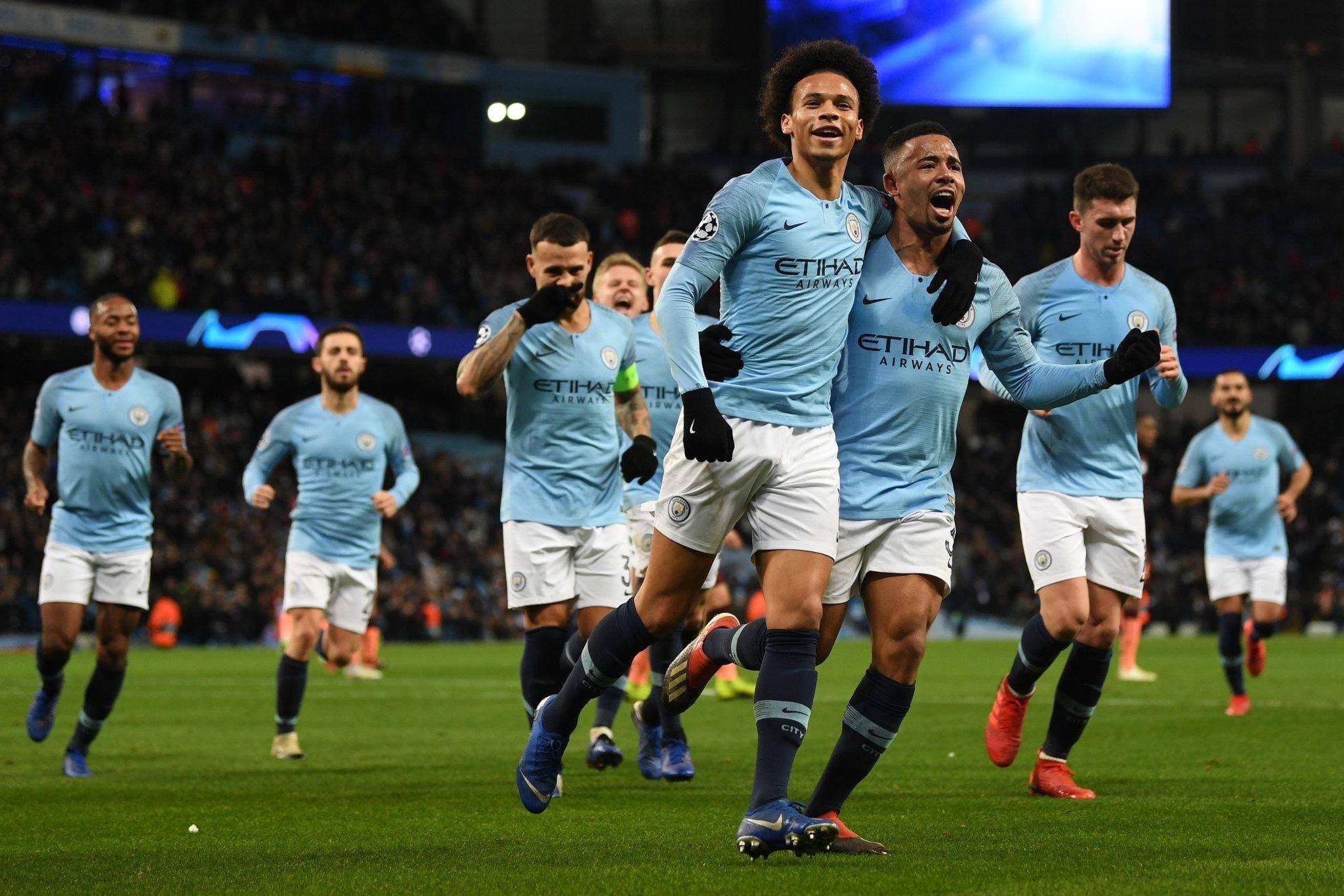 来自各方的 来自各方的